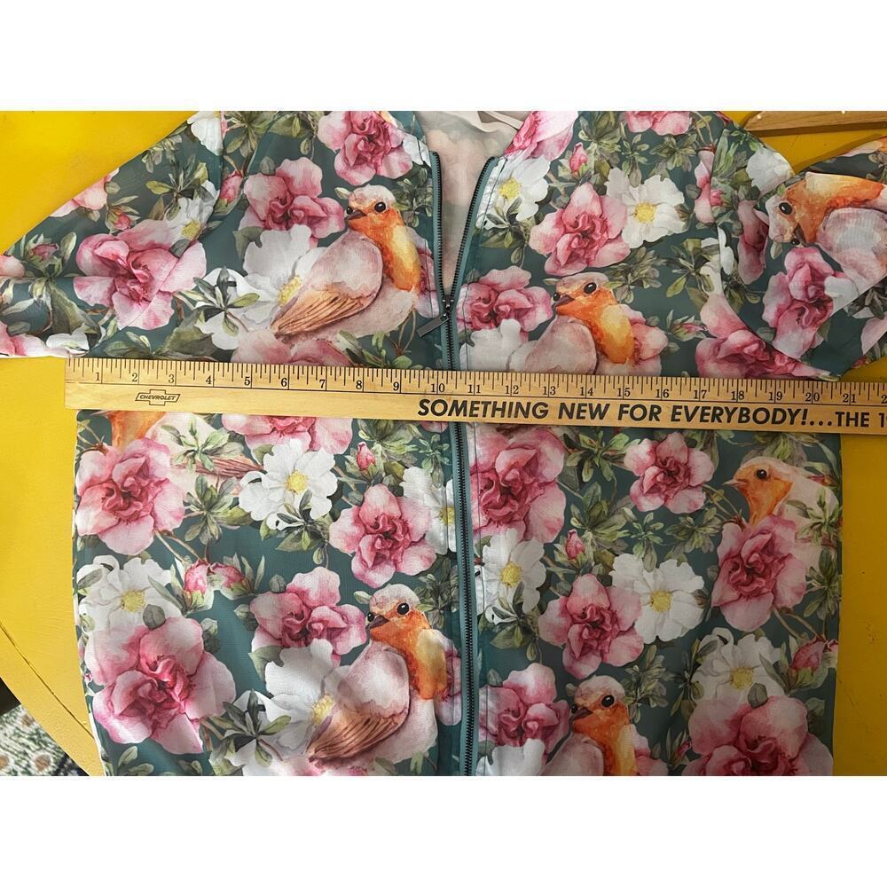 ☀️LaBellum by Hillary Scott Floral Bird Chiffon Zip Jacket Size Small NWT - Picture 6 of 7